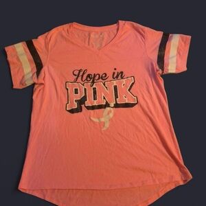 Hope in Pink Women's Graphic Short Sleeve Tee
